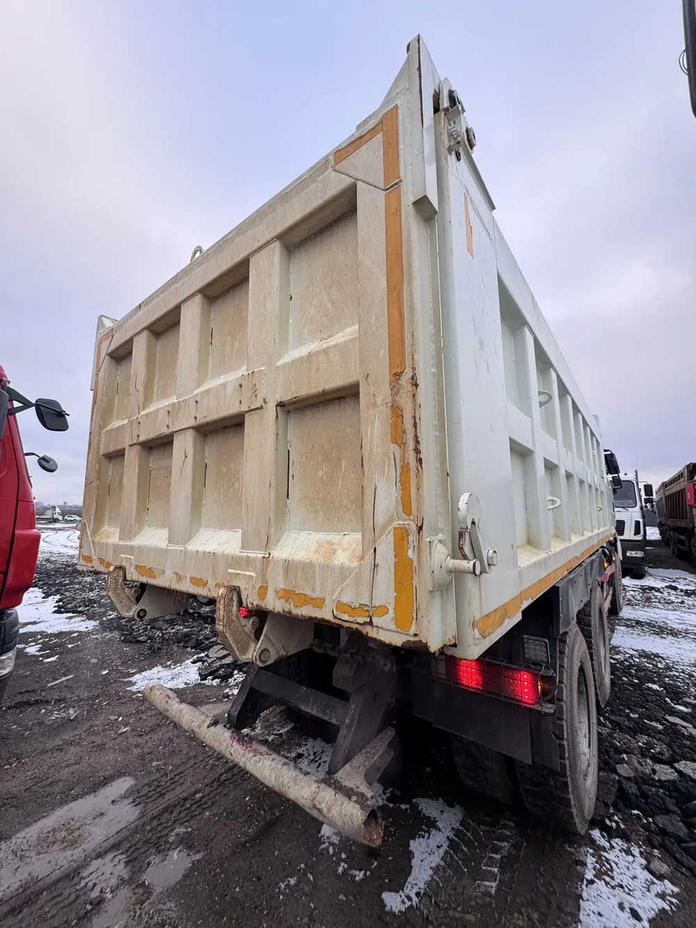 SANY SYZ320* 6x4 Самосвал SYZ320C-8S(V) (Дизельный, 12,1 л., 446 л.с., МТ)