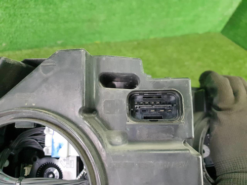 Битая Фара левая BMW X5 F15 X6 F16 (2015-2018) Adaptive LED
