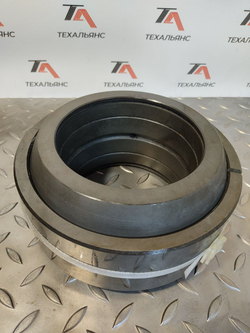 Втулка 707-46-14050