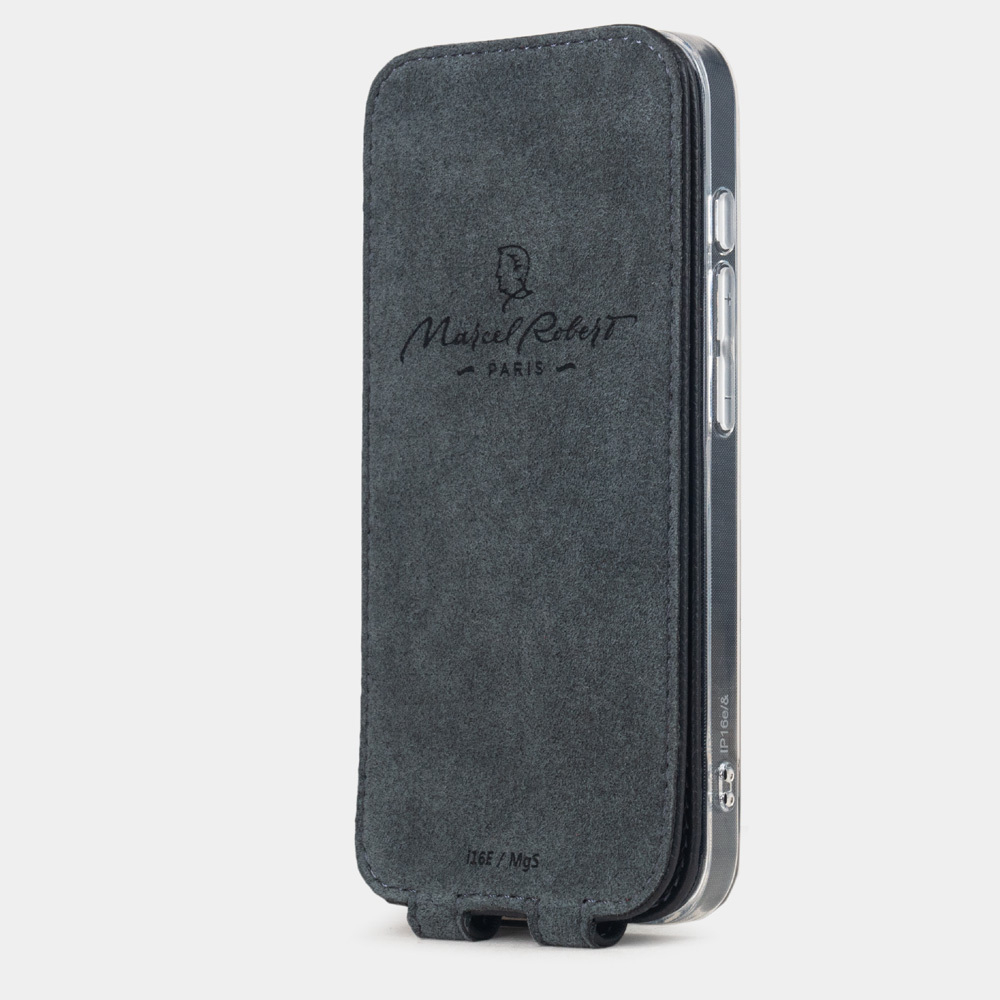 Чехол для iPhone 16E из кожи сафьяно, черного цвета