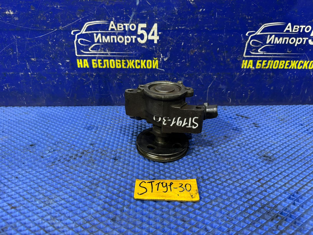 Насос ГУР TOYOTA CORONA 1993