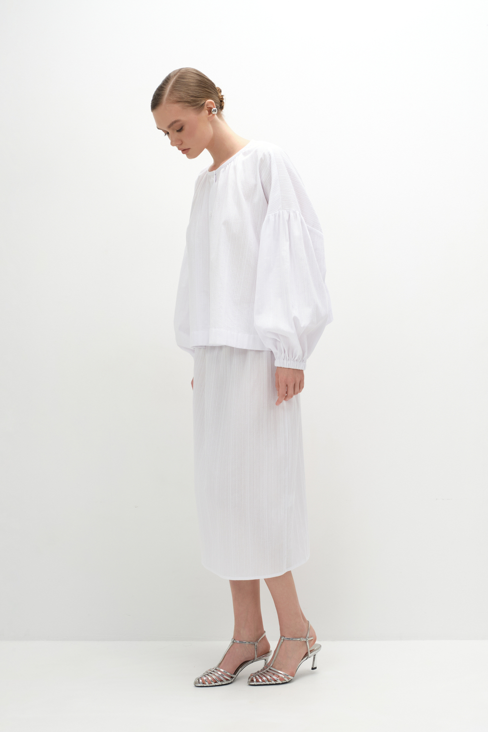 Блуза пышная из фактурного хлопка