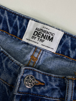 Джинсы Zara
