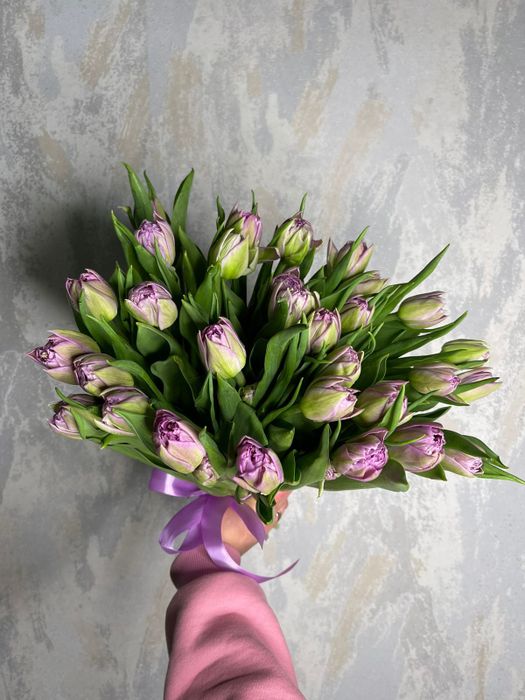 Букет 31 тюльпанов пионовидных (Б-135)