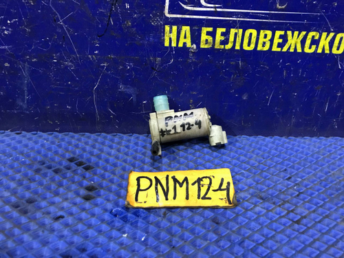 Моторчик бачка омывателя NISSAN LIBERTY 1998