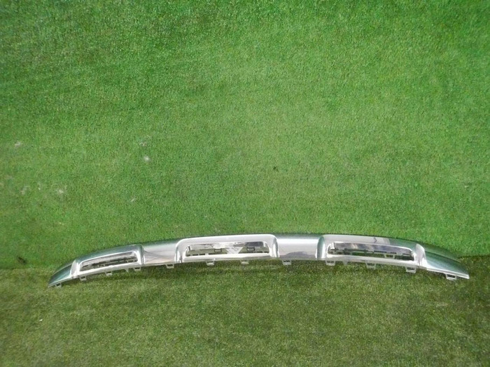 Молдинг перед. бампера Mercedes GLS x167 19-23 AMG