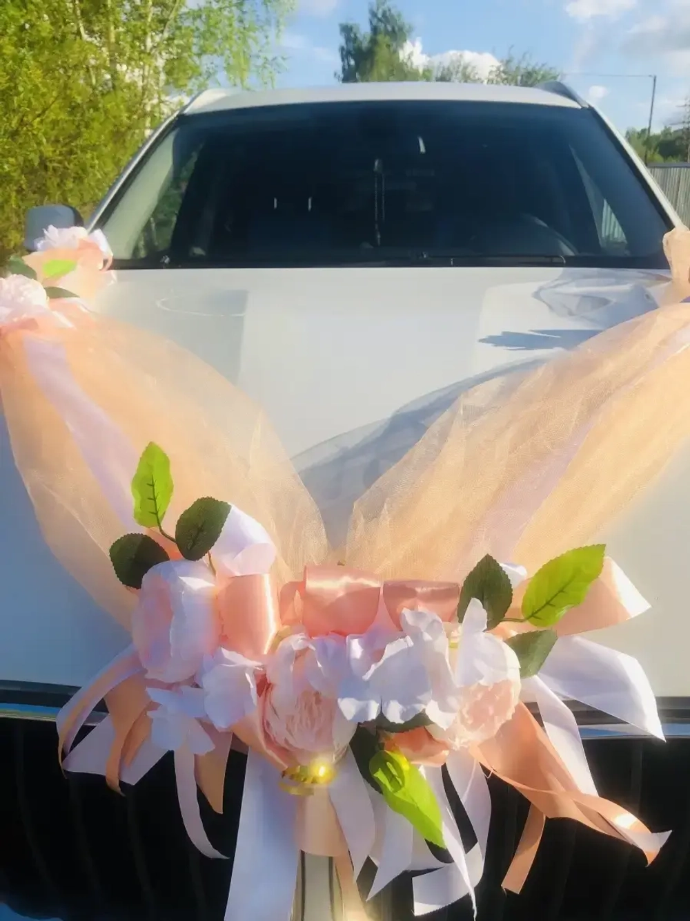 лента на автомобиль