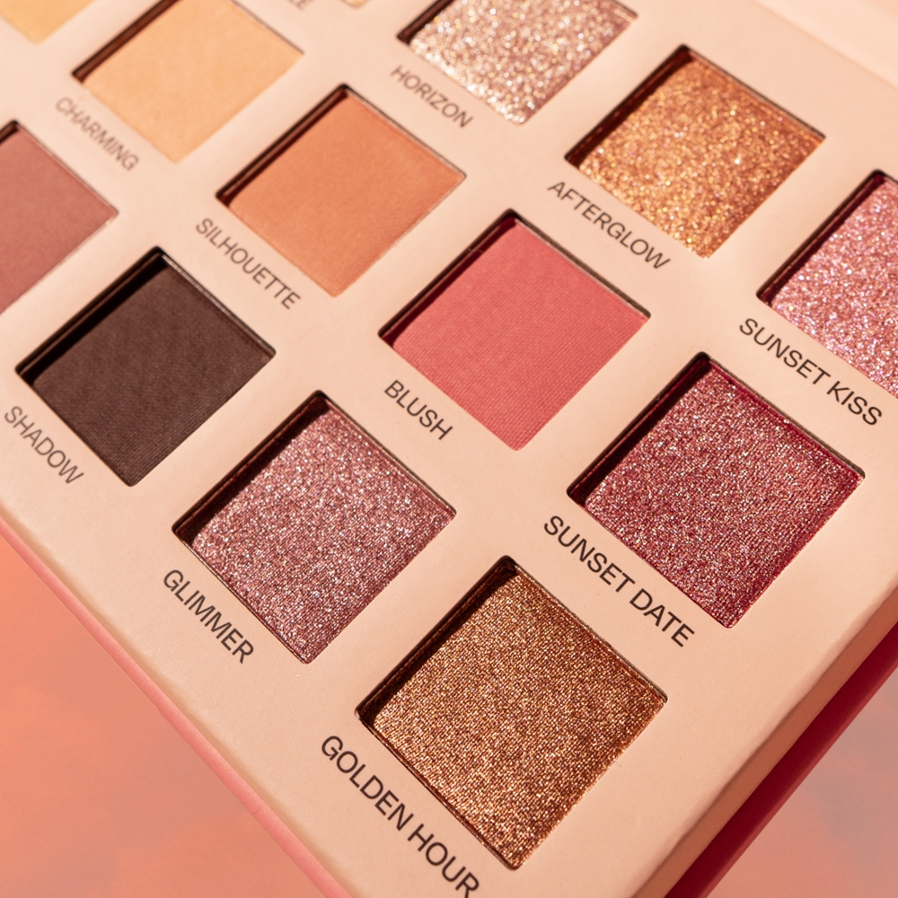 Gabriella Salvete Sunset Glow 15 Shades of Sunset - Палетка теней для век: палетка теней для век, 15 g