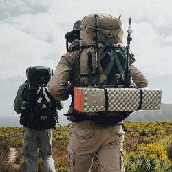 РЮКЗАК NATUREHIKE NH70B070-B 70L