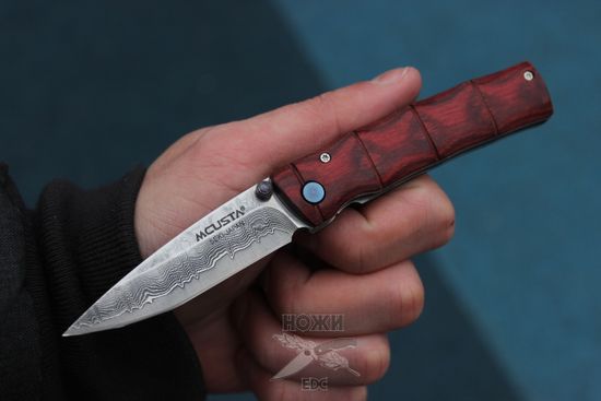 Складной нож Mcusta Take damascus vg10 blade Stamina wood handle MC-0075D c клинком из стали VG-10 San Mai (Laminated Stainlesss Damascus) рукоять дерево