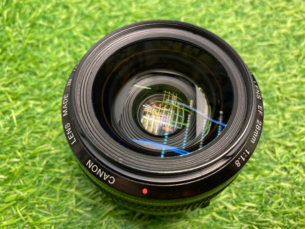 Canon EF 28mm 1.8 USM
