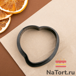 Форма перфорированная для выпечки (сердце) термопластик 9x9, 2 см