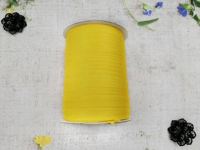 Косая бейка атласная, ш. 1,5 см, жёлтый