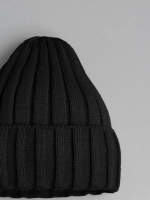 Шапка вязаная демисезонная детская