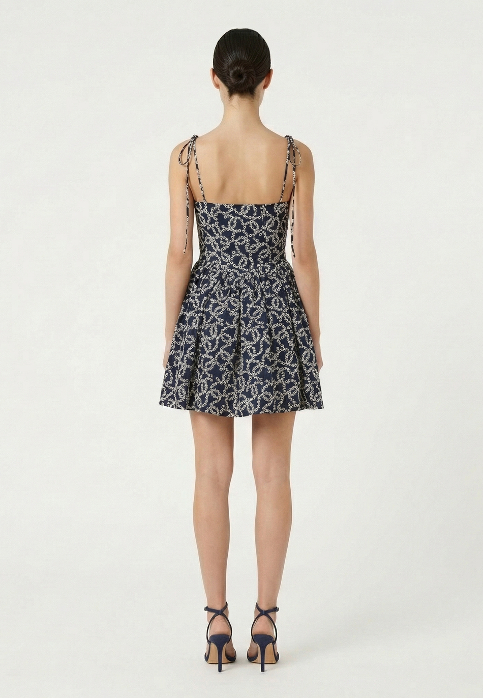 Платье мини из хлопка с вышивкой