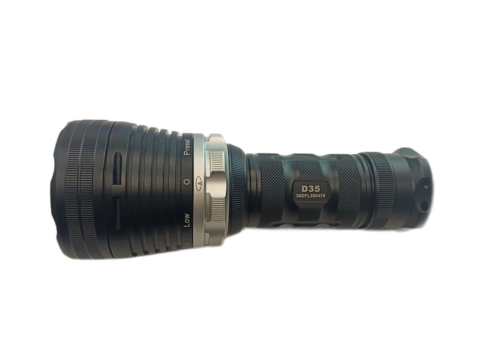 Фонарь XTAR D35
