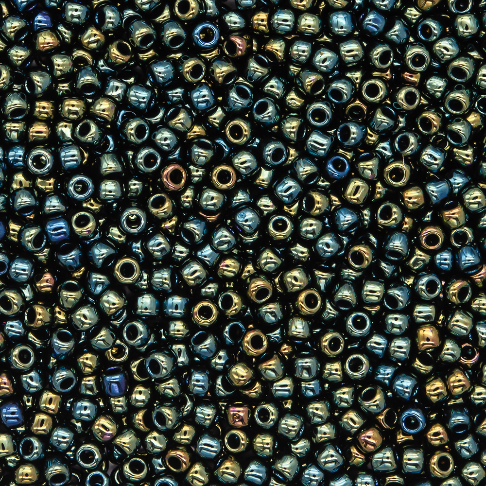 Японский бисер TOHO Round 11/0 (№84), металлизированный, непрозрачный глянцевый