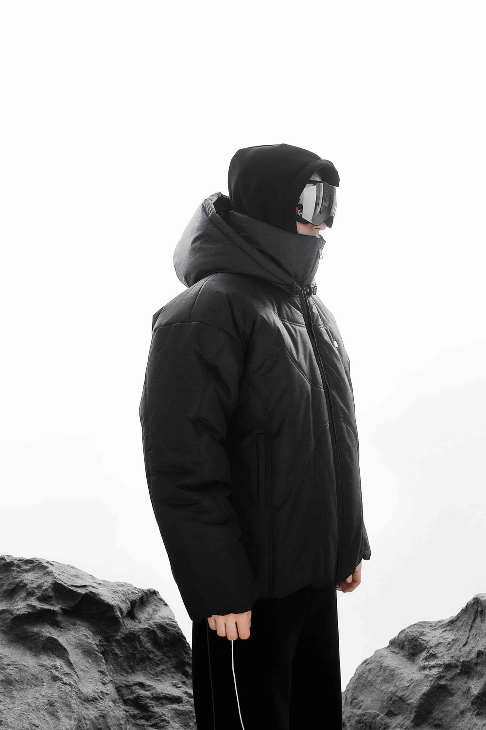 Пуховик VNVA NAO-2 Dark