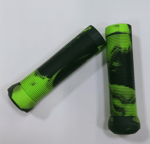 Грипсы для трюкового самоката Tech Team DukeR 202 зелёные +чёрные