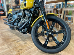 Street Bob 114 Harley-Davidson 2023 (Hightall Yellow)