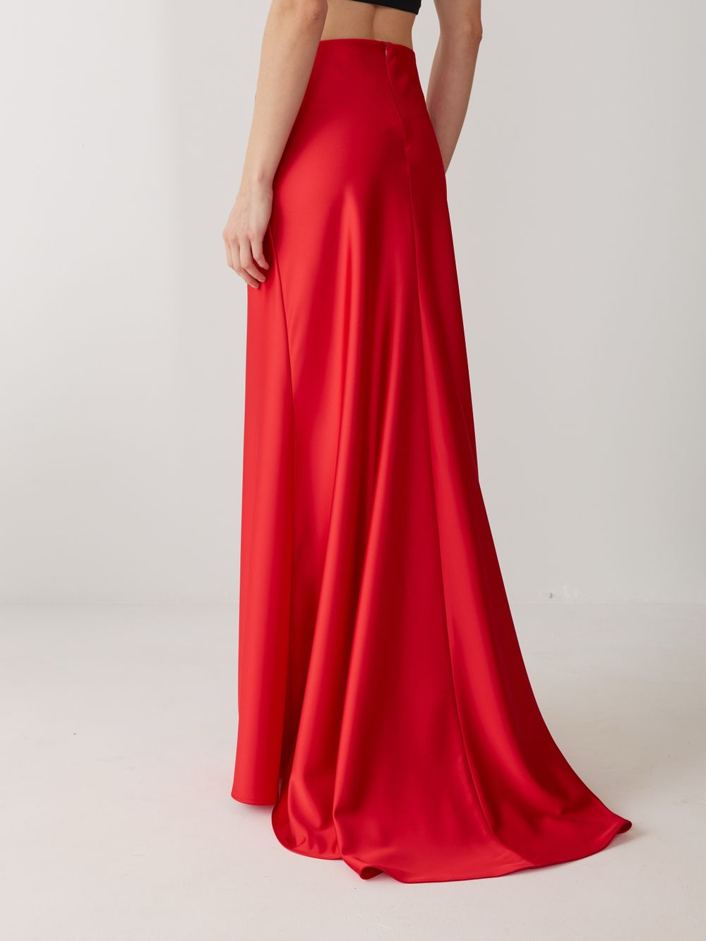 ЮБКА МАКСИ САТИНОВАЯ RED