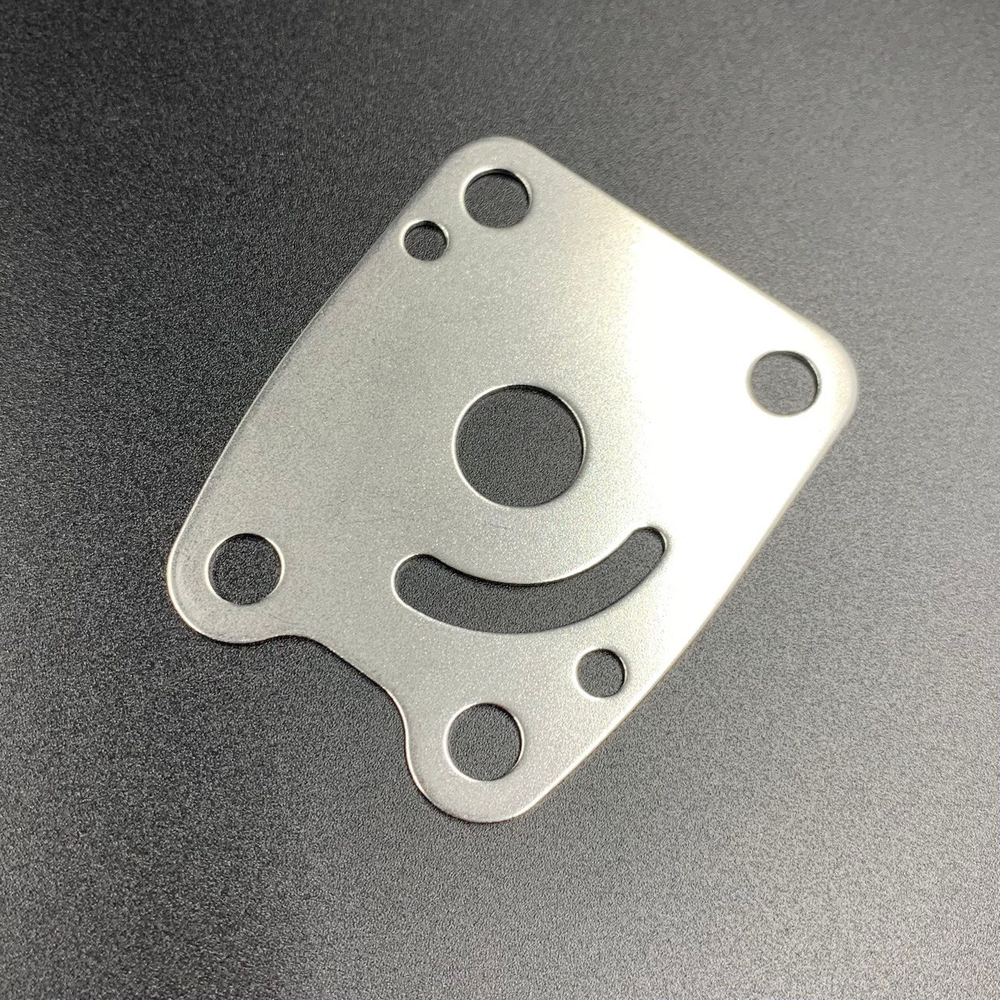 Пластина помпы охлаждения Yamaha F4-6 (6EE-G4323-00) (Omax)