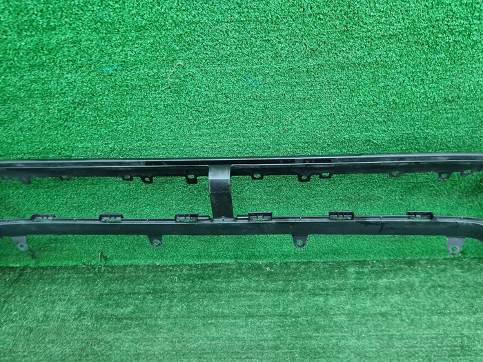 Юбка переднего бампера Toyota RAV4 5 XA50 (18-нв)