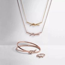 Подвеска из жёлтого золота, Tiffany 💠Knot. В наличии