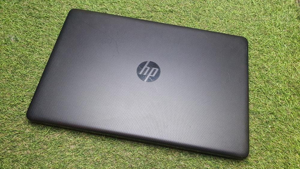 Ноутбук HP i5-8/8Gb/FHD