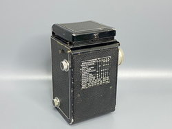 Rolleicord + Triotar f/3.5 75mm