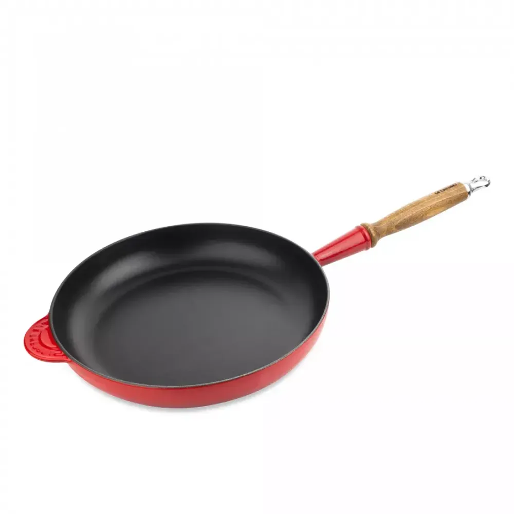 Чугунная сковорода  Le Creuset, Красная