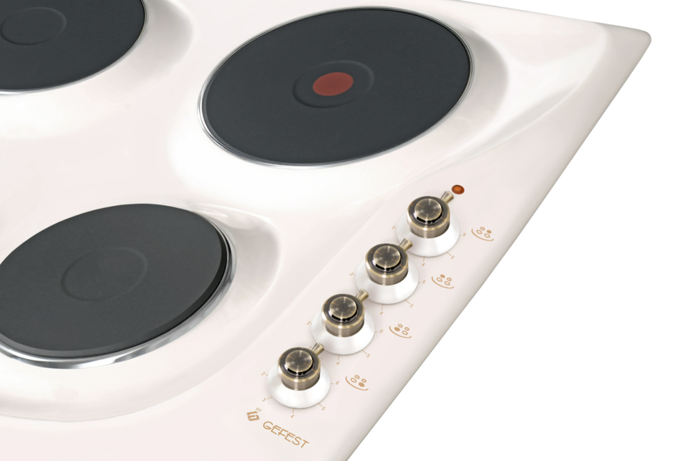 Поверхность варочная  Гефест СВН 3210 К55 (кремовая эмаль, ручки латунь)