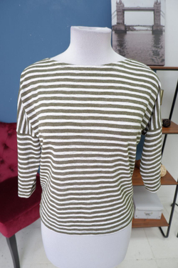 Лонг Classic-T в полоску 42 размер