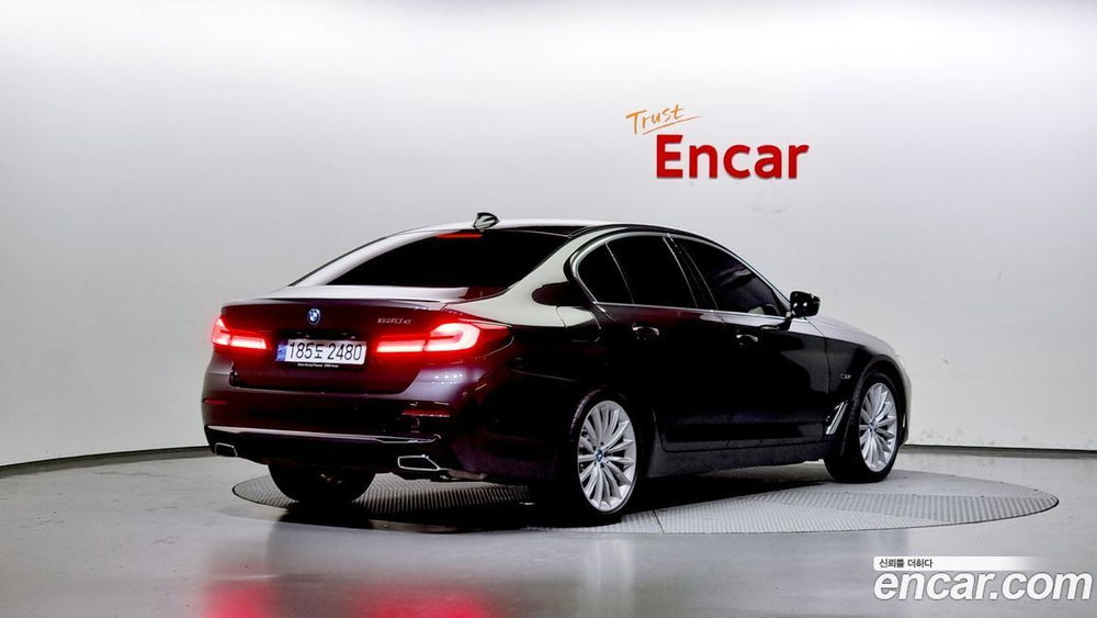 BMW 5 Series (G30) 530e Luxury (09.2022)