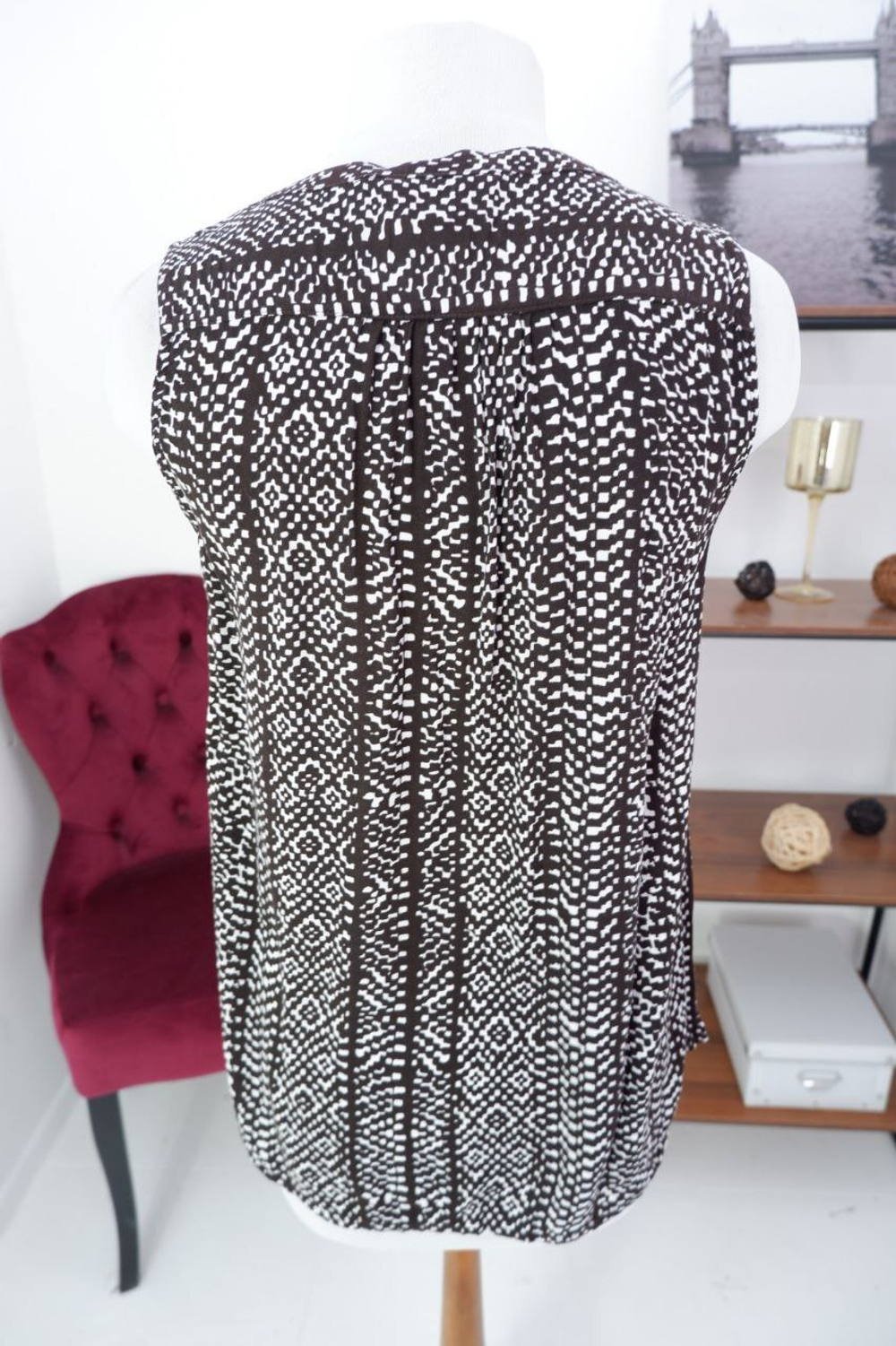 Топ Ostin пестрый 46 размер