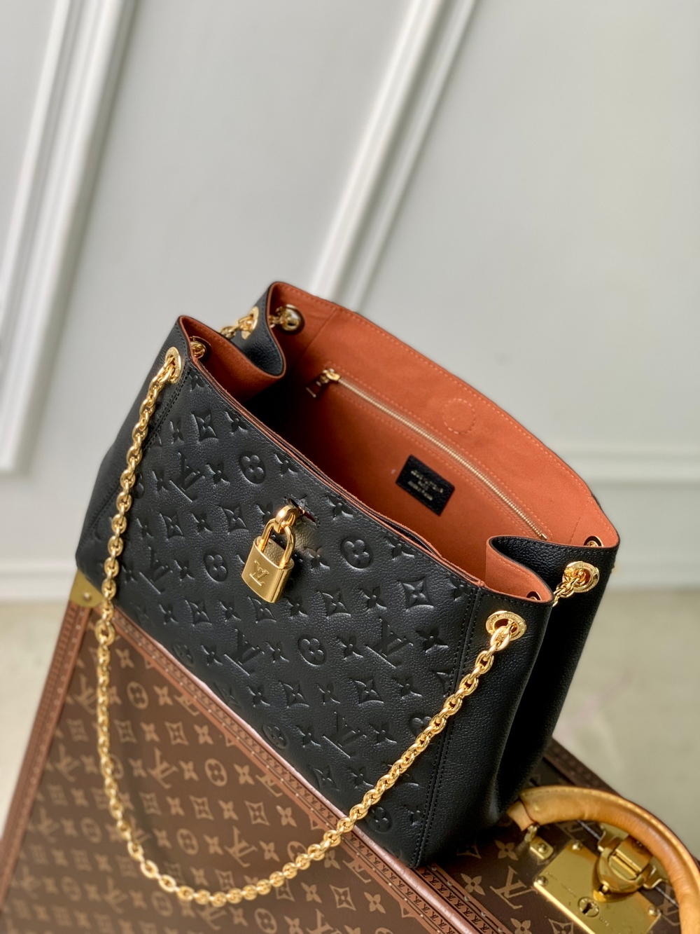 Louis Vuitton Anytime PM