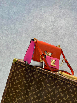Louis Vuitton Twist MM