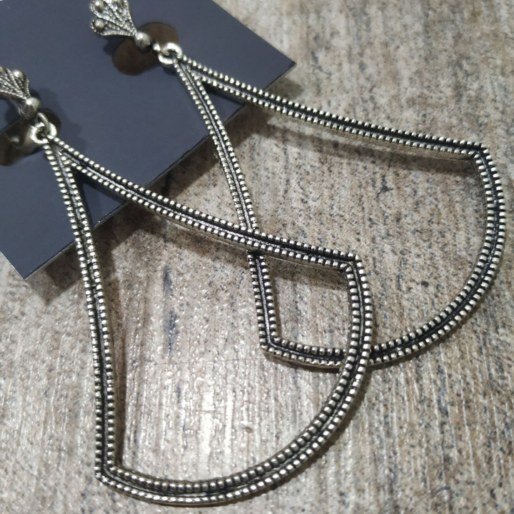 Серьги на англ.заст Bohemia рамка геометрия металл античный серебристый