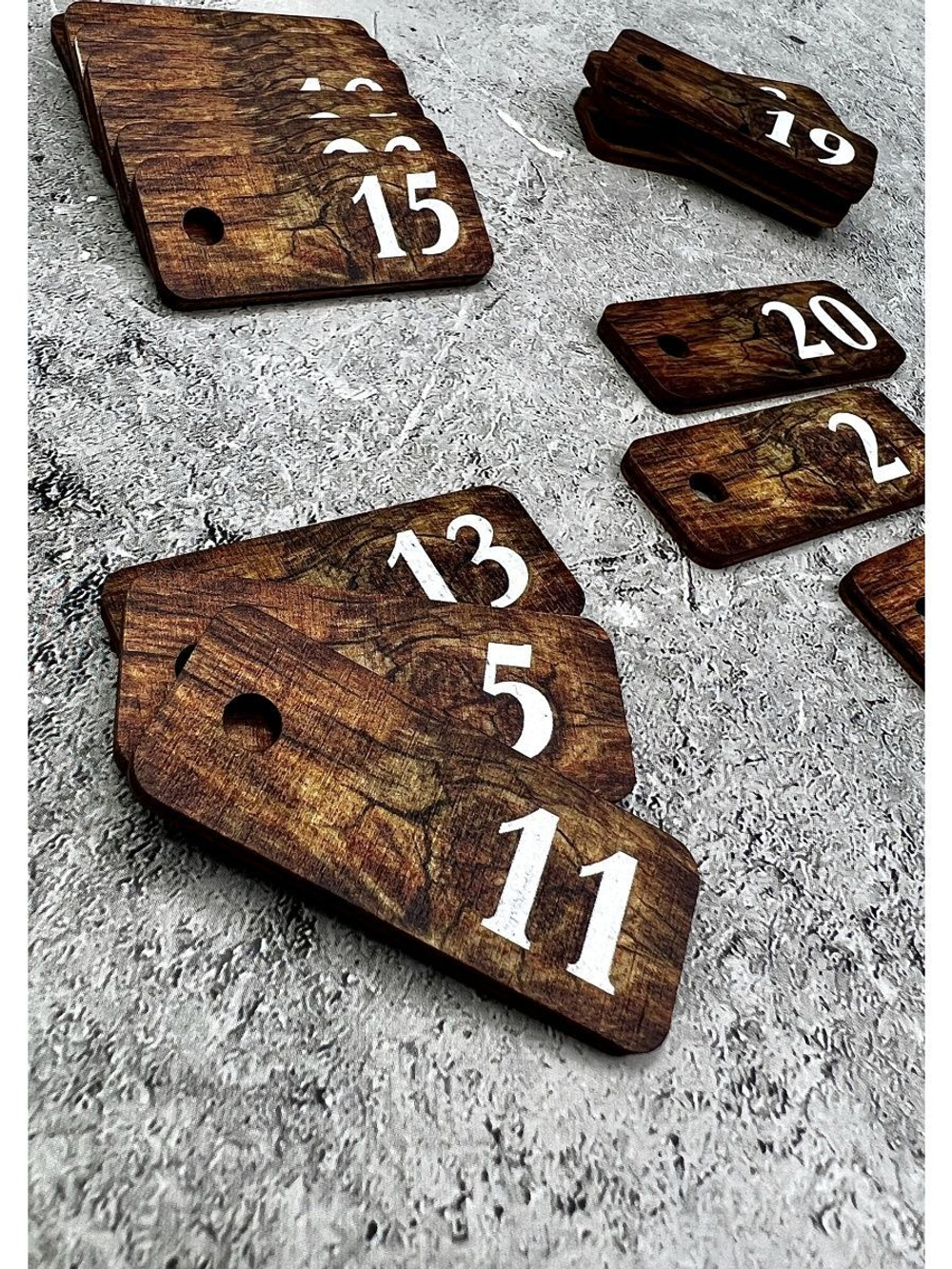 Номерки для ключей деревянные 2х5см