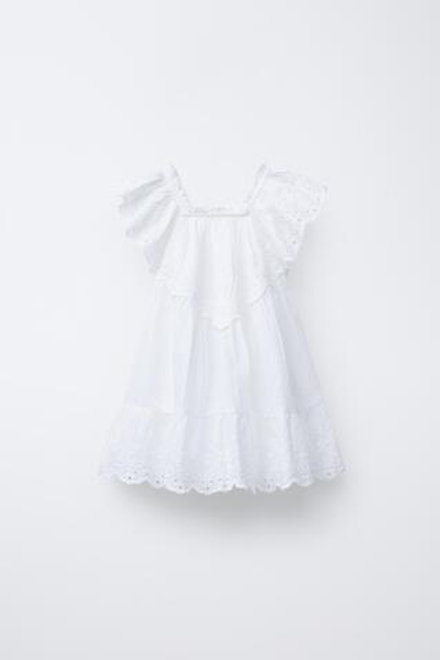ZARA ПЛАТЬЕ С ВЫШИВКОЙ, БЕЛЫЙ