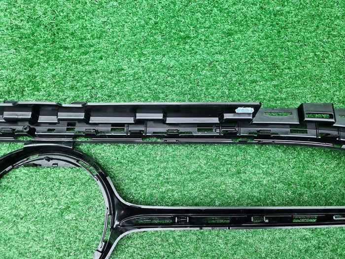 Решетка радиатора Mercedes E C238 (2020-2023)