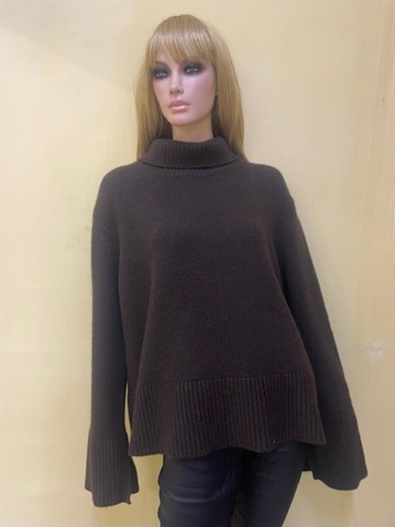 Свитер женский