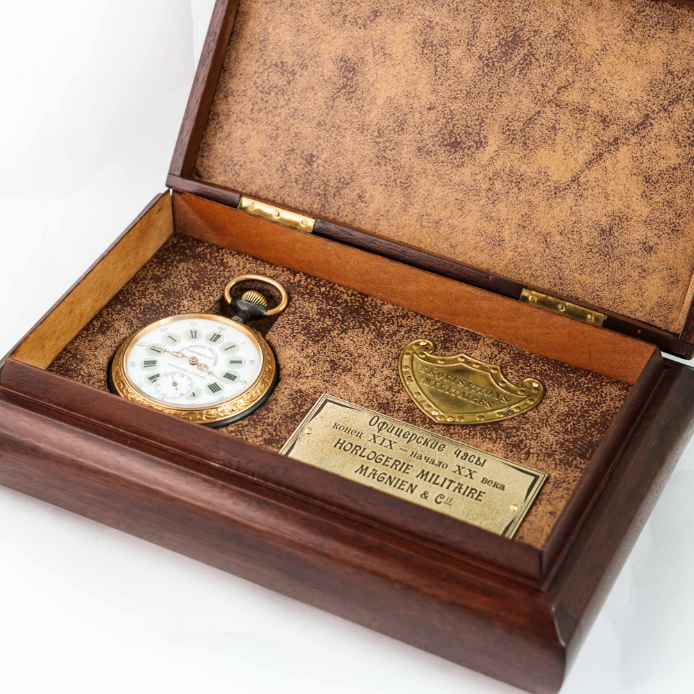 Большие офицерские карманные часы