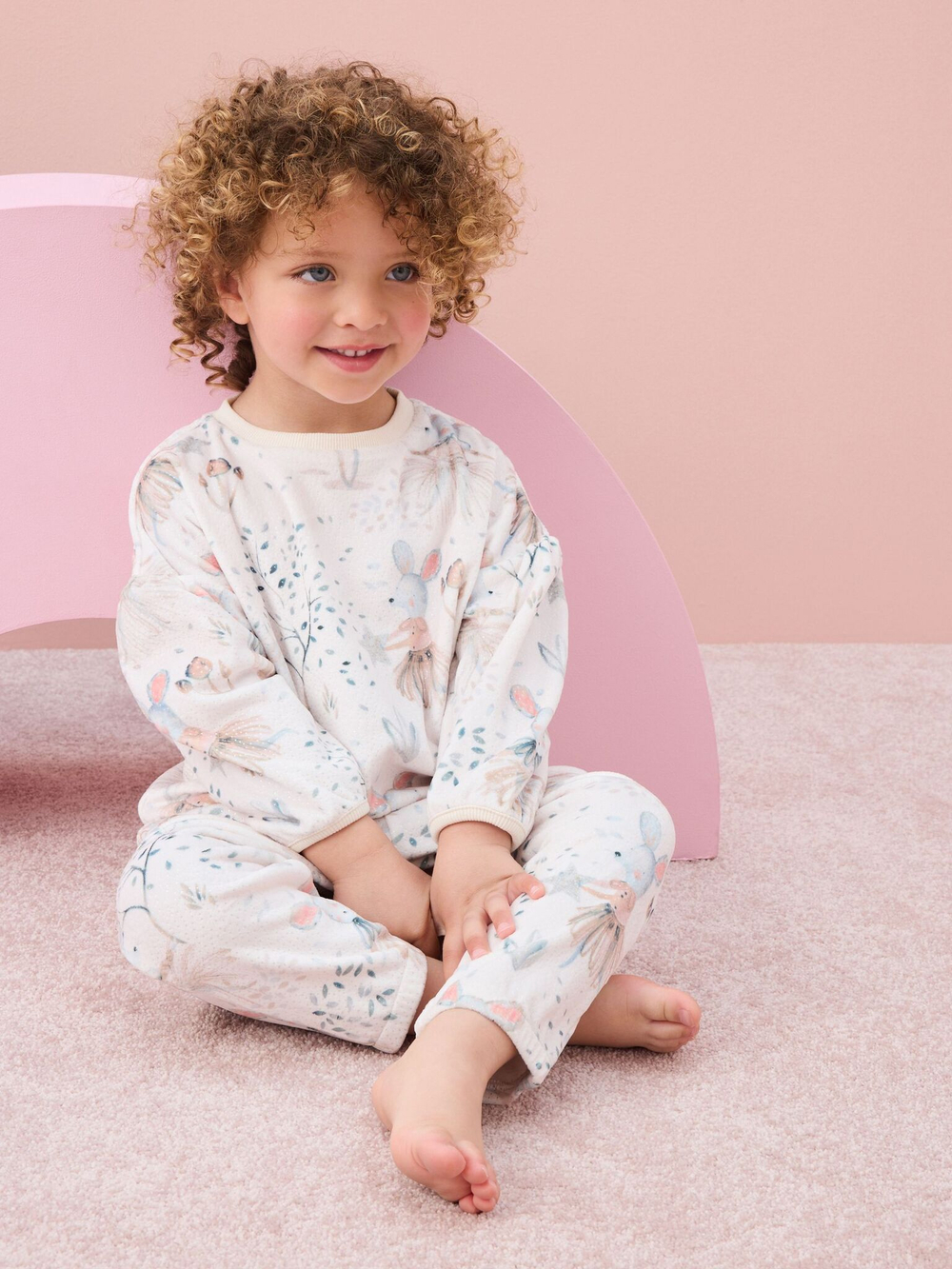 Пижама флисовая для девочки Next 655-152, Молочный