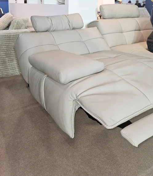 Диван с электро-реклайнером 4708, 202 см, бежевая натуральная кожа