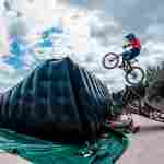 Надувная подушка «FlyBag» для байк-трюков и прыжков, 5,6×4,6×2,5 м