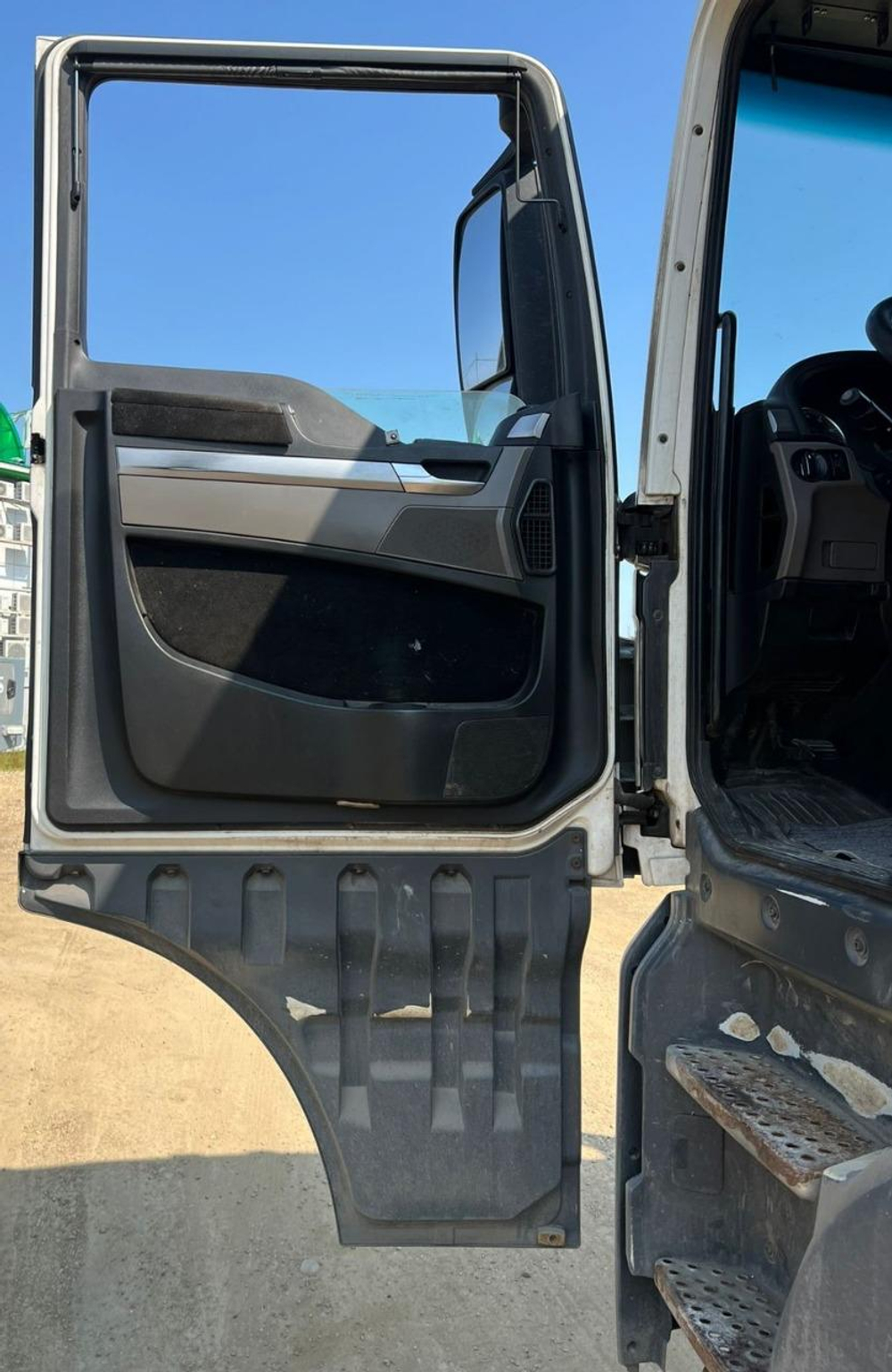 MAN TGX 4x2 Седельный тягач 18.440 4x2 BLS (Дизельный, 10,5 л, 441 л.с., АТ)
