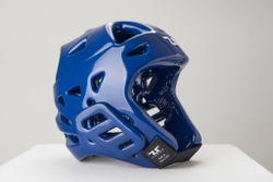 Шлем для тхэквондо TUSAH EZ-FIT Heat Guard
