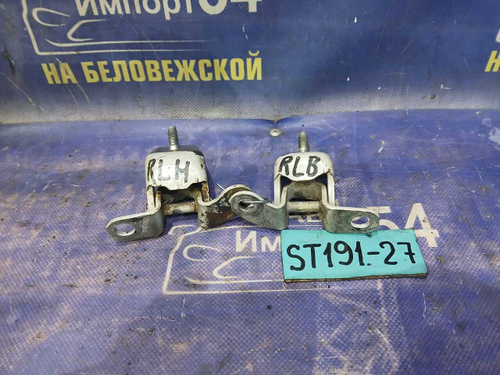 Петля двери задней левой TOYOTA CORONA 1995