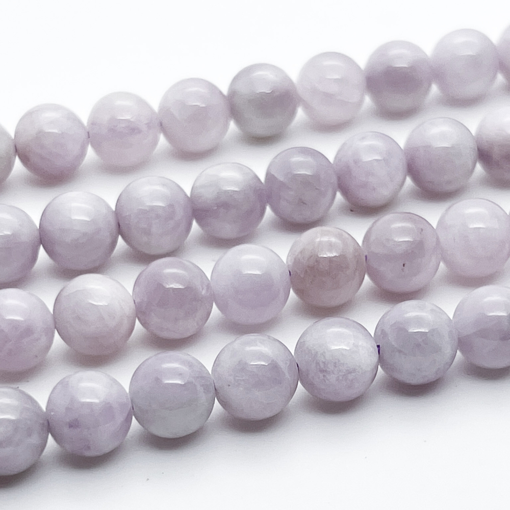 Кунцит, диаметр 8,6-8,8 мм, цена за 11 шт (1/4 нити)